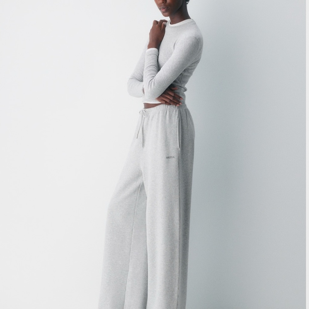 Cozy Sweatfleece Mega Flutter Sweatpants